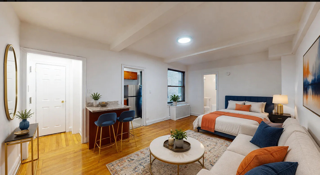 East 38th Street - Photo 0