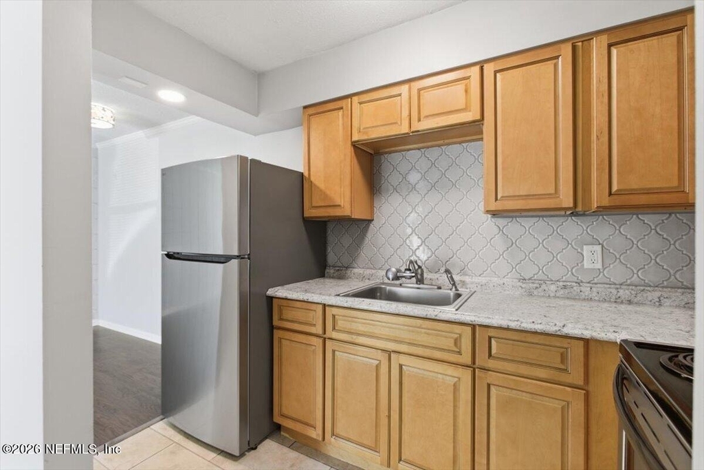 3307 Mayflower Street - Photo 2