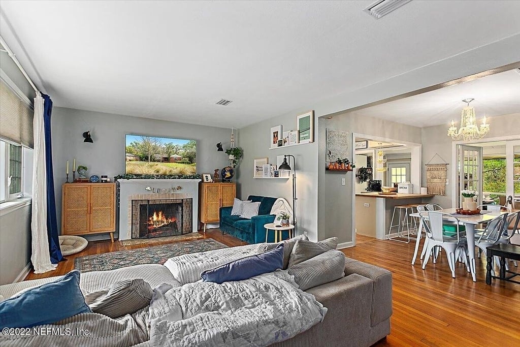 4527 Peachtree Circle E - Photo 2