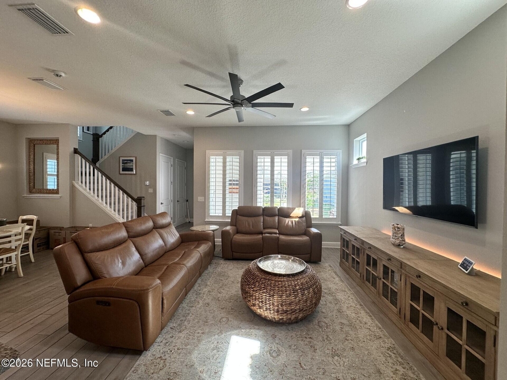 228 Dalton Circle - Photo 9