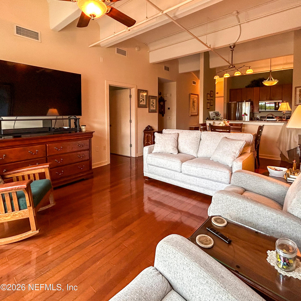 1661 Riverside Avenue - Photo 14