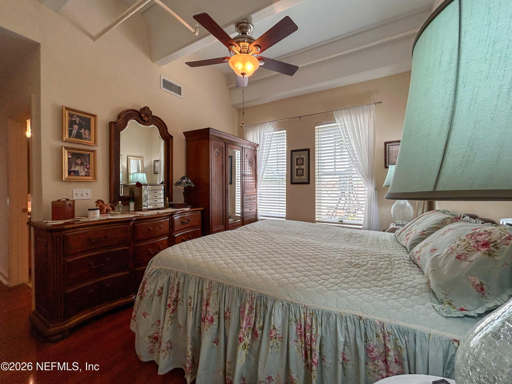 1661 Riverside Avenue - Photo 19