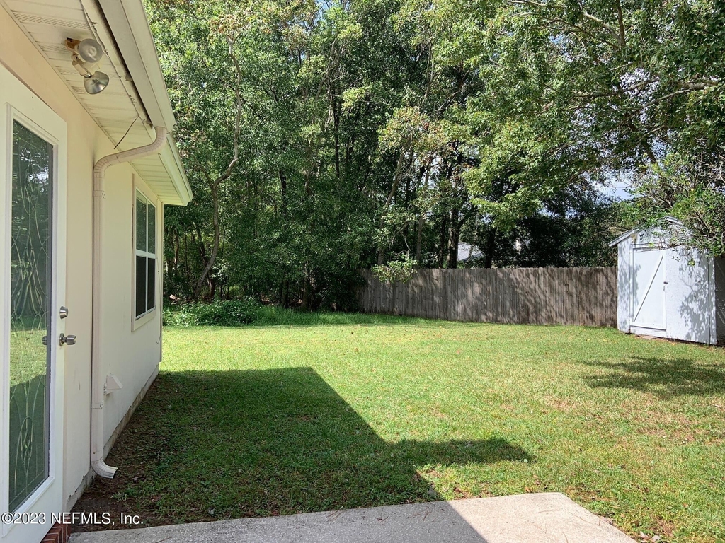 2704 Ian Court - Photo 20