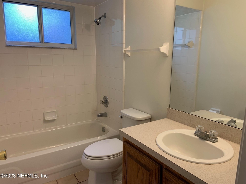 2704 Ian Court - Photo 15