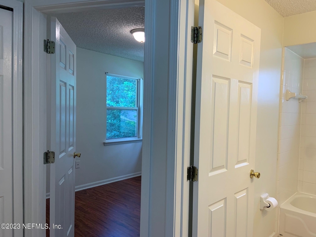 2704 Ian Court - Photo 14