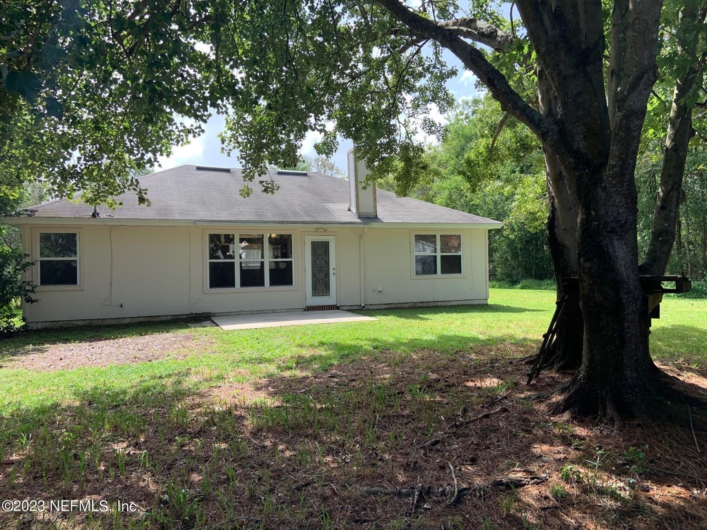 2704 Ian Court - Photo 22