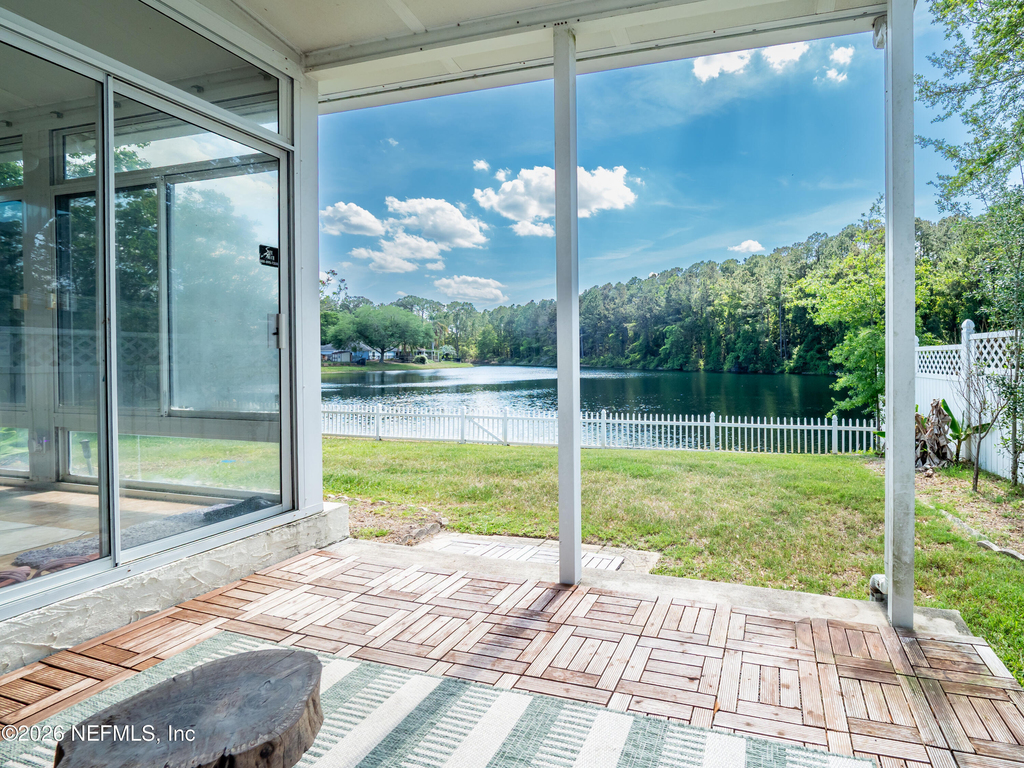 2704 Coachman Lakes Drive - Photo 7