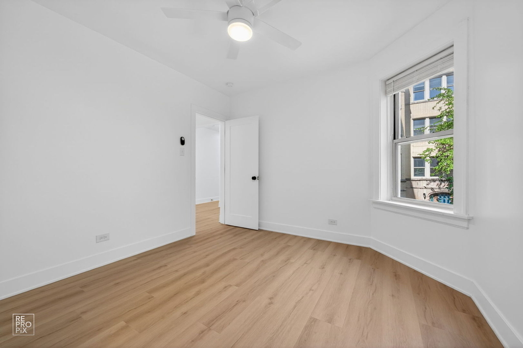 6310 N Artesian Avenue - Photo 15