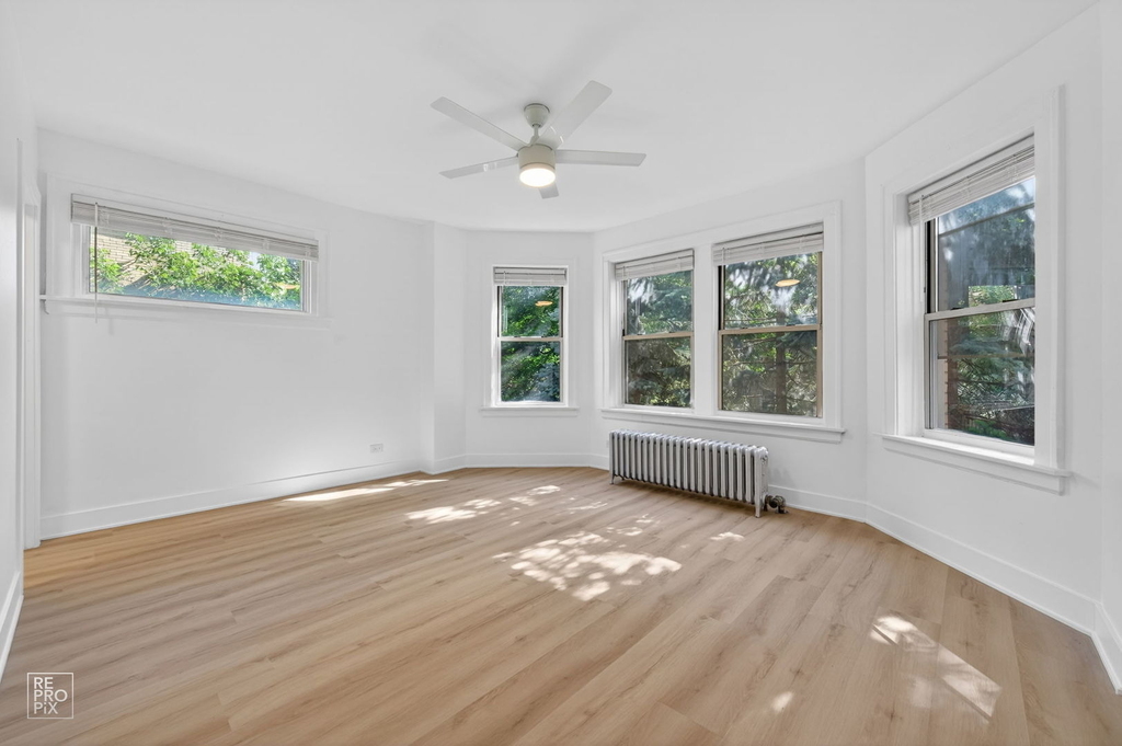 6310 N Artesian Avenue - Photo 13