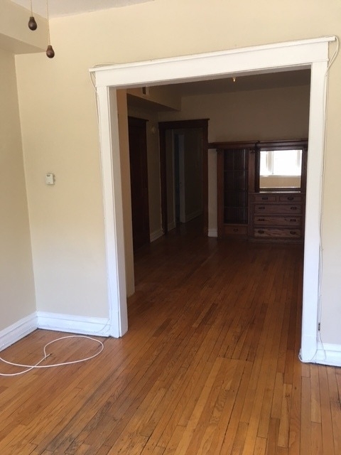 3700 N Southport Avenue - Photo 17