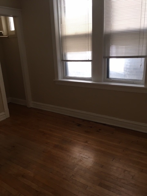 3700 N Southport Avenue - Photo 13