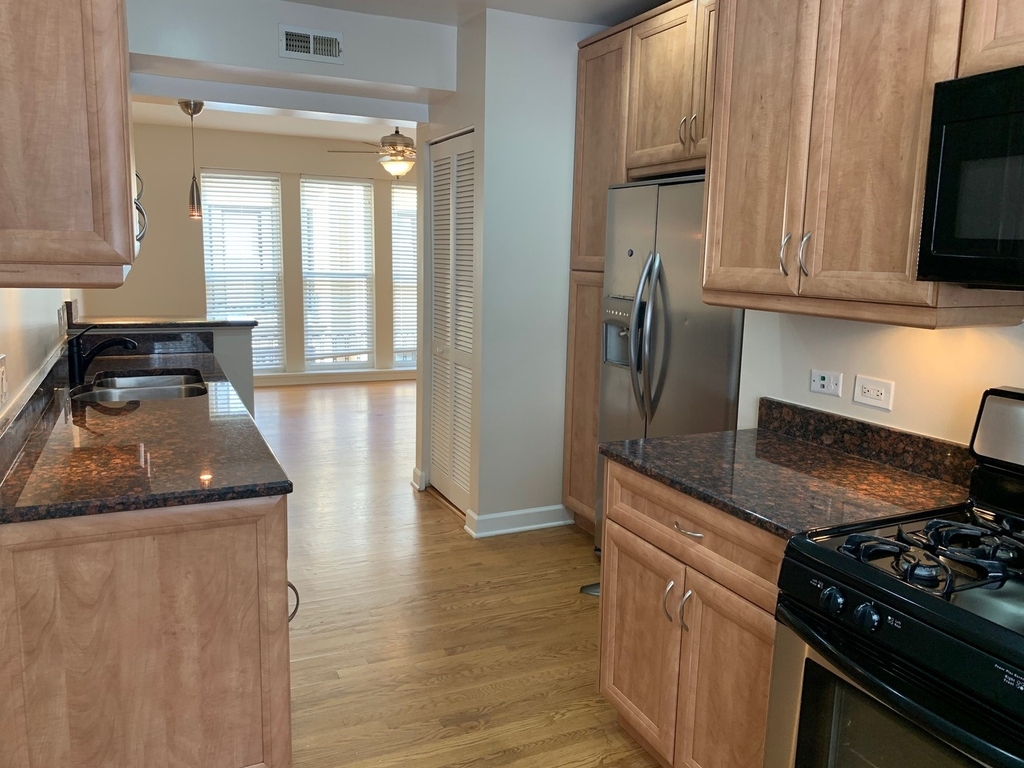 7402 N Damen Avenue - Photo 4