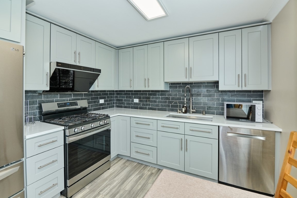 926 N Boxwood Drive - Photo 12