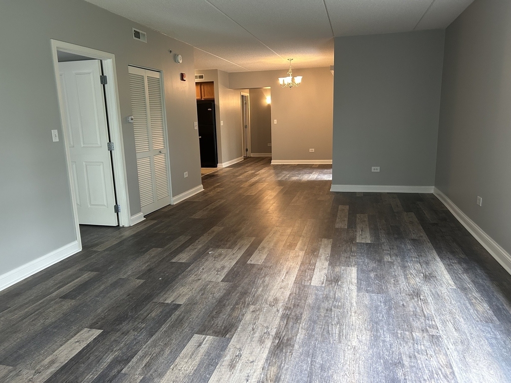 3420 N Old Arlington Heights Road - Photo 7