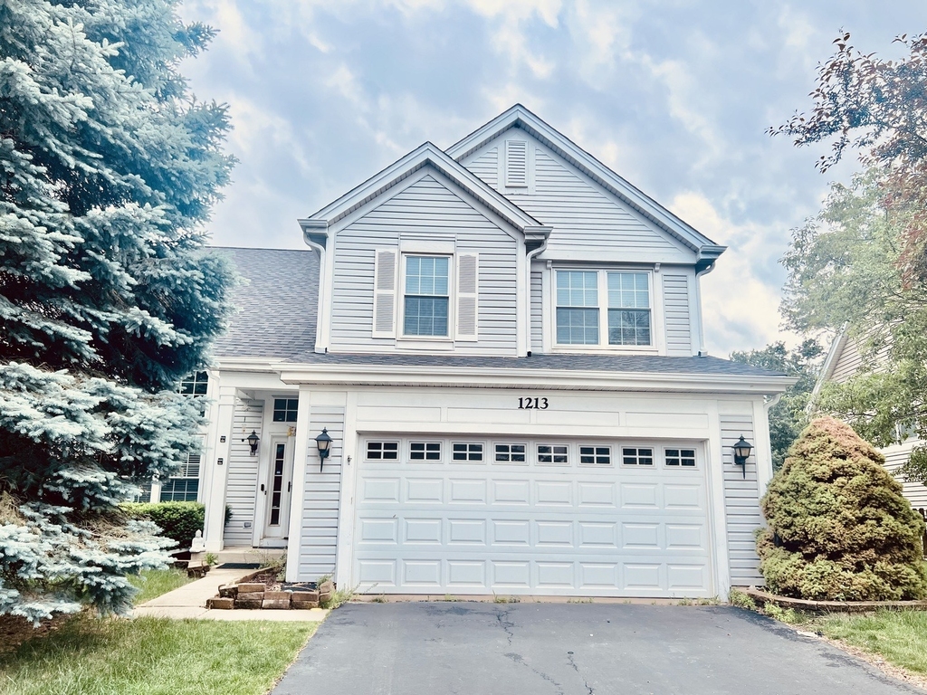 1213 Pennsbury Lane - Photo 0