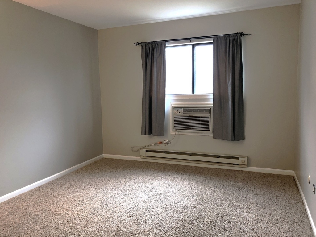 446 E Osage Lane - Photo 9