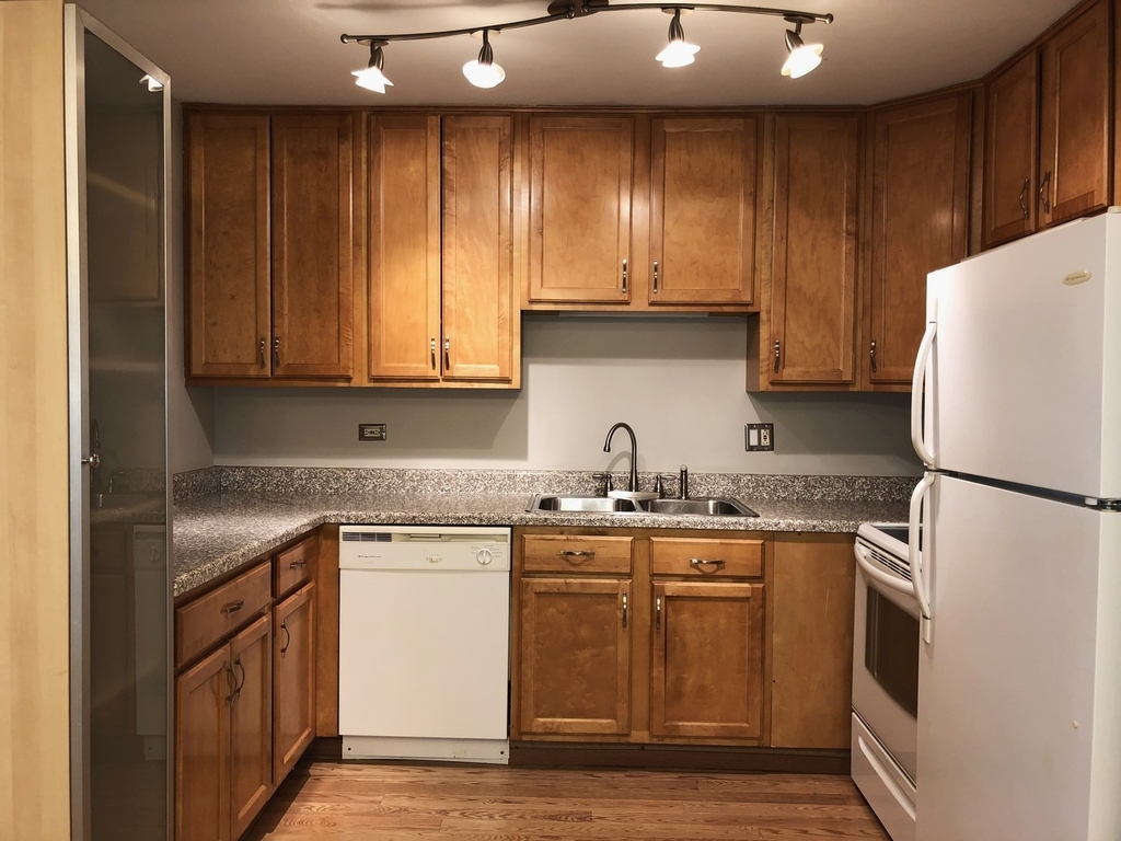 446 E Osage Lane - Photo 4