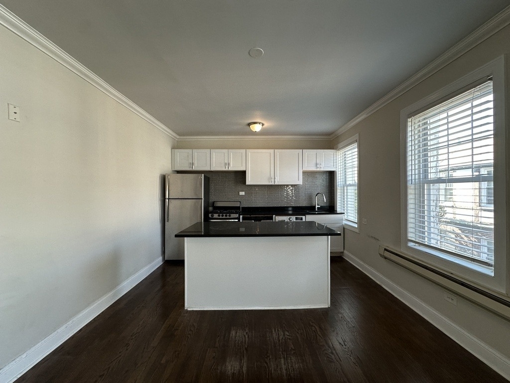 918 Green Bay Road - Photo 1