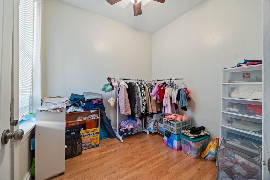 928 S Claremont Avenue - Photo 3