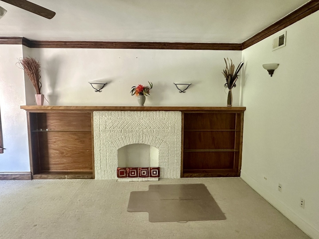 6229 N Claremont Avenue - Photo 2