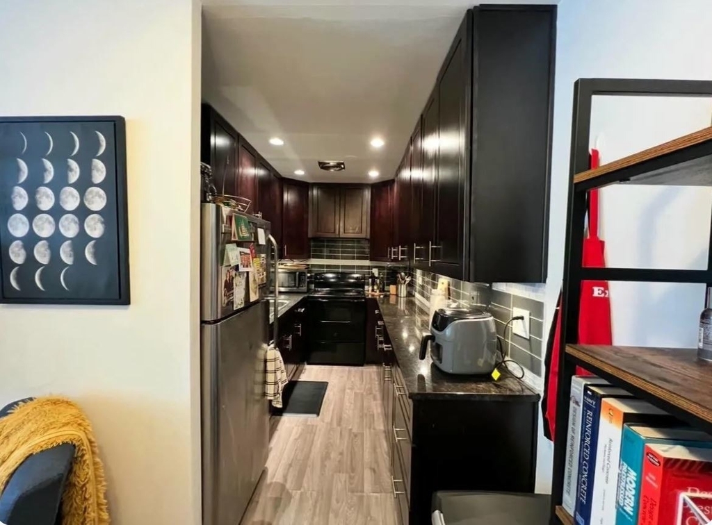 619 W Stratford Place - Photo 6