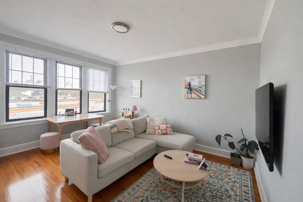 2344 W Addison Street - Photo 1