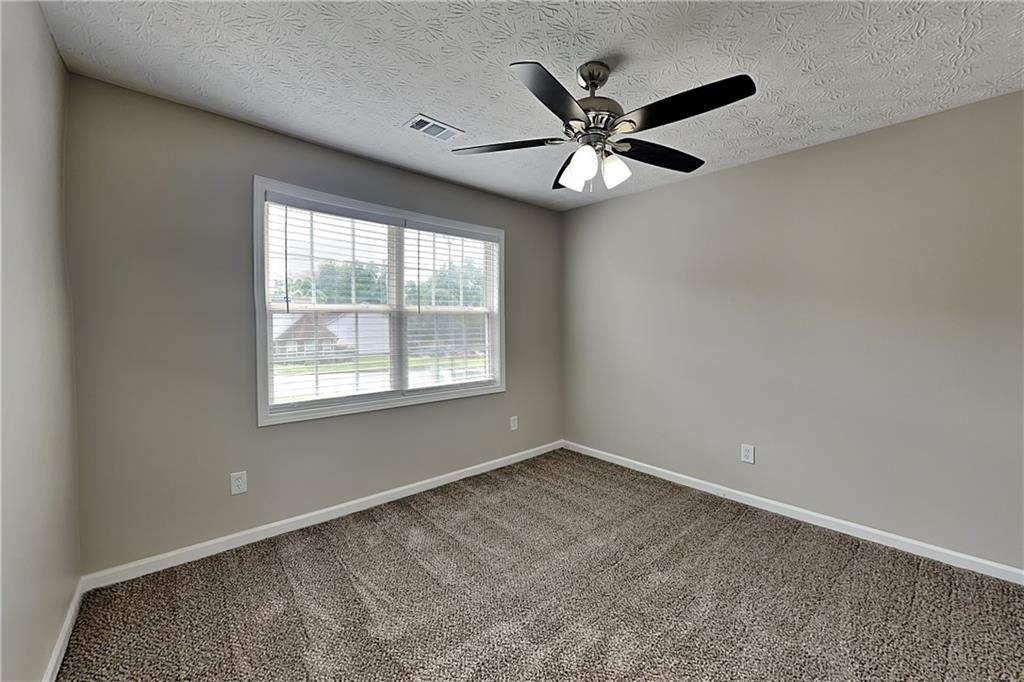 658 Castlebrooke Way - Photo 11