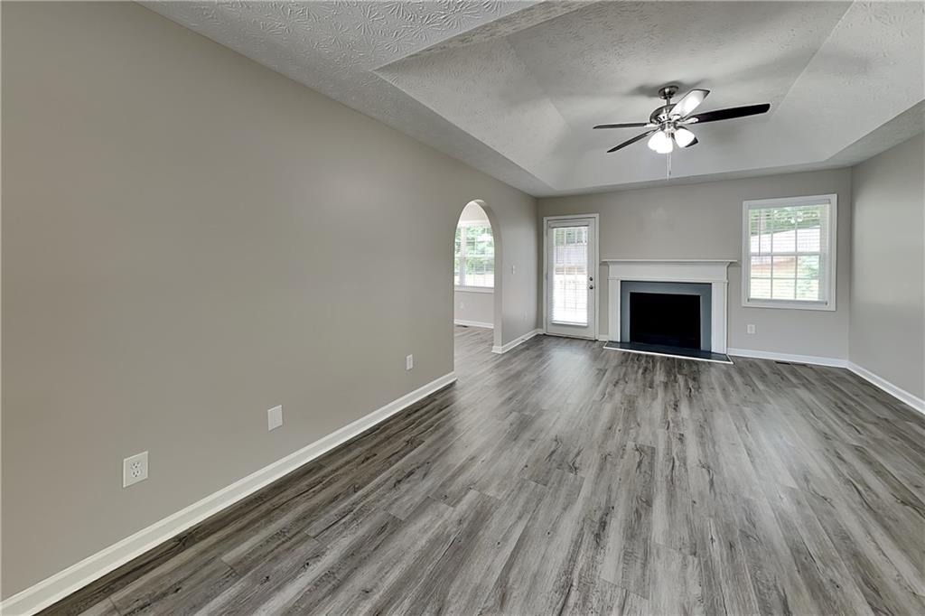 658 Castlebrooke Way - Photo 1