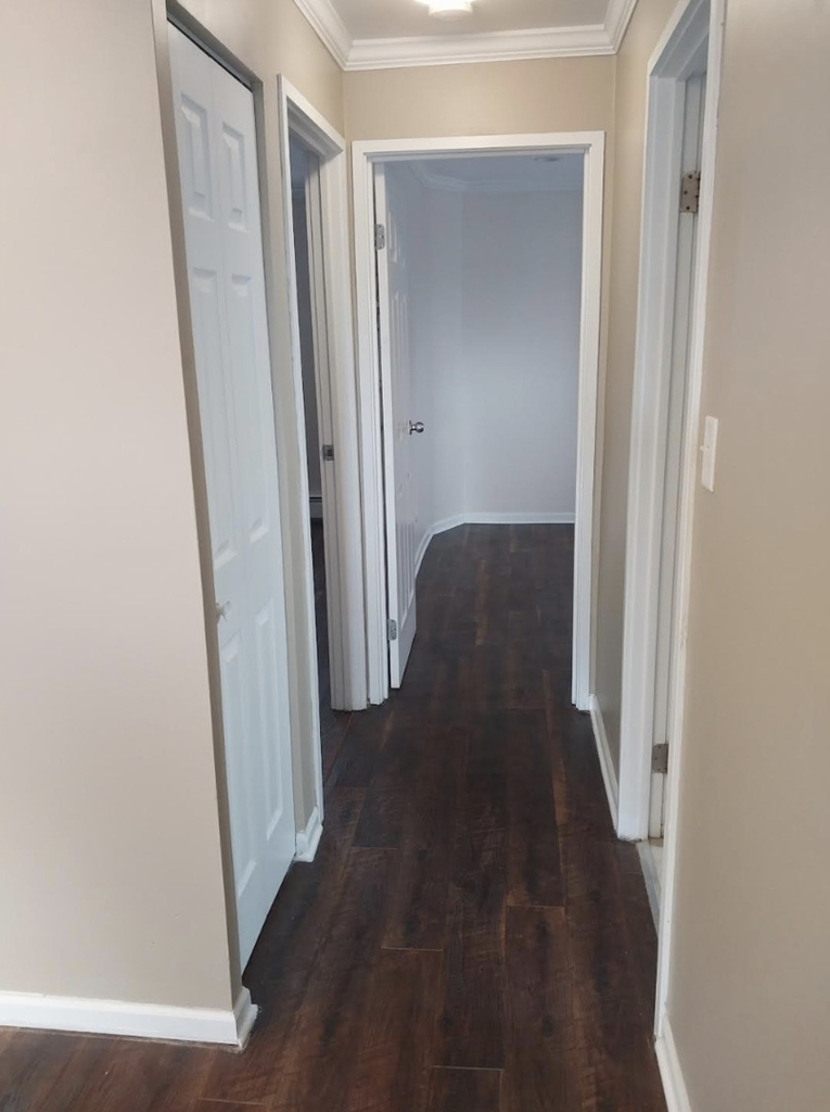 629 W 65th Street W - Photo 9