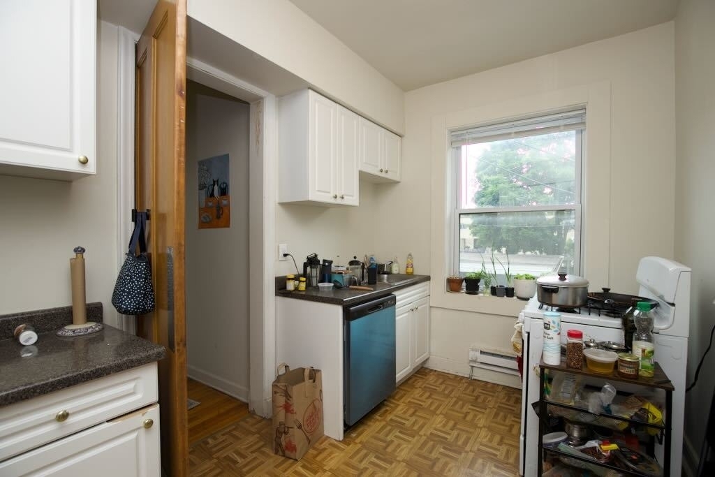 312 Lee Street - Photo 4