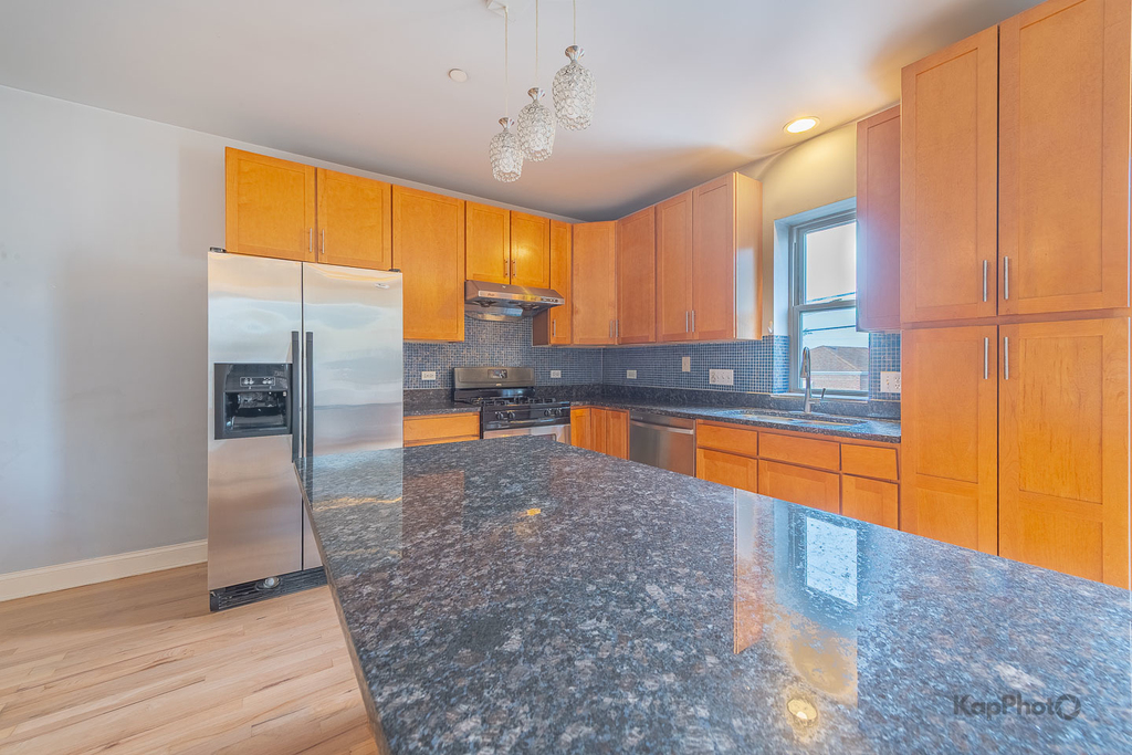 3607 W 53rd Street - Photo 7