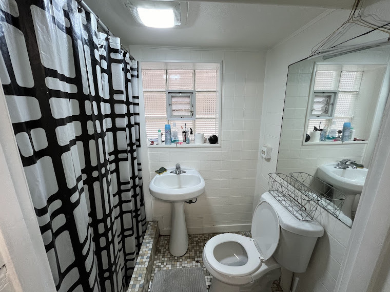 5126 W Cullom Avenue - Photo 8