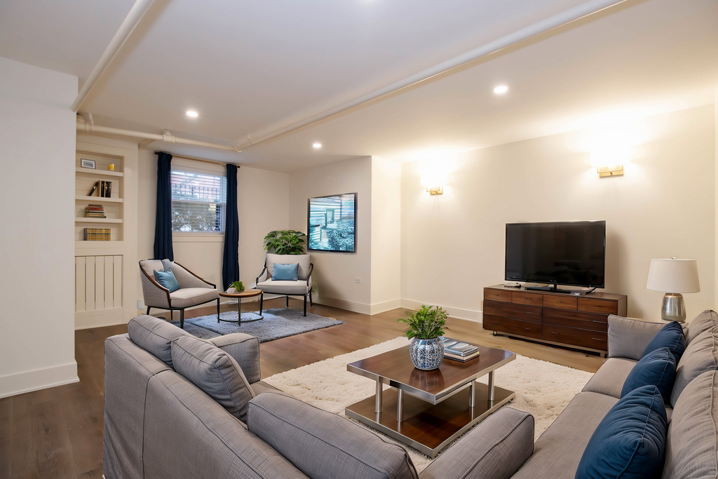 1319 W Early Avenue - Photo 1