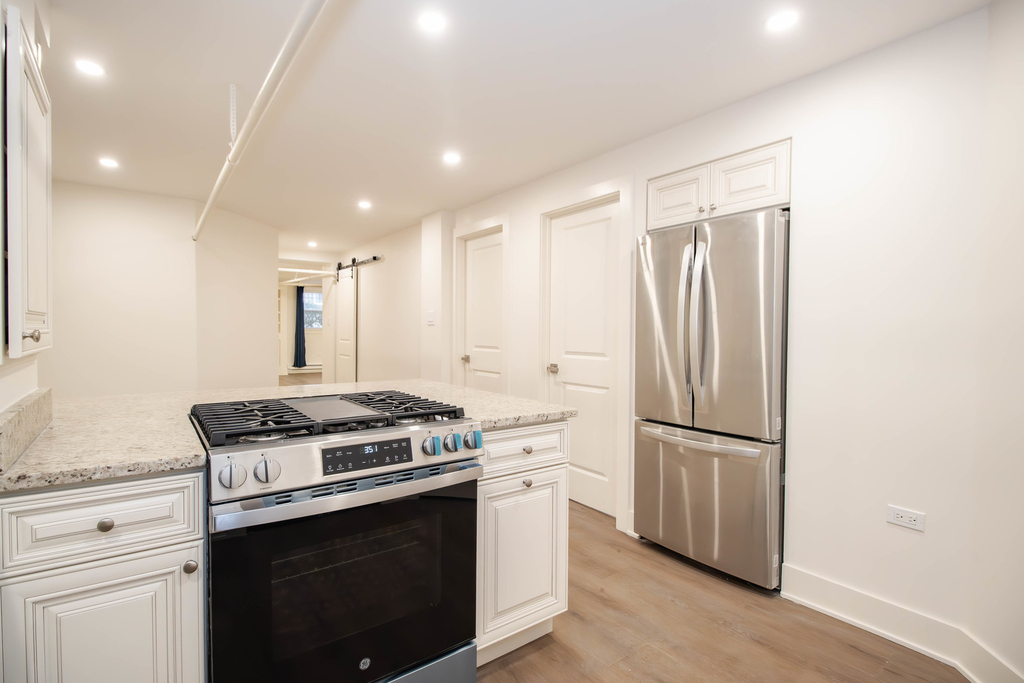 1319 W Early Avenue - Photo 6