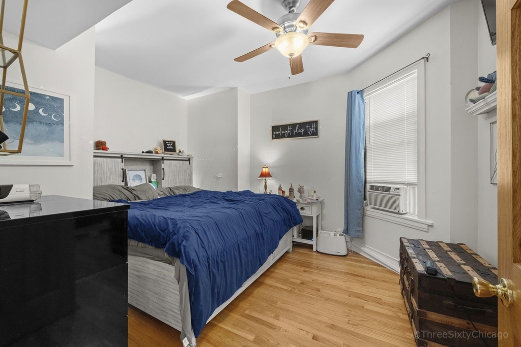 2254 N Avers Avenue - Photo 10