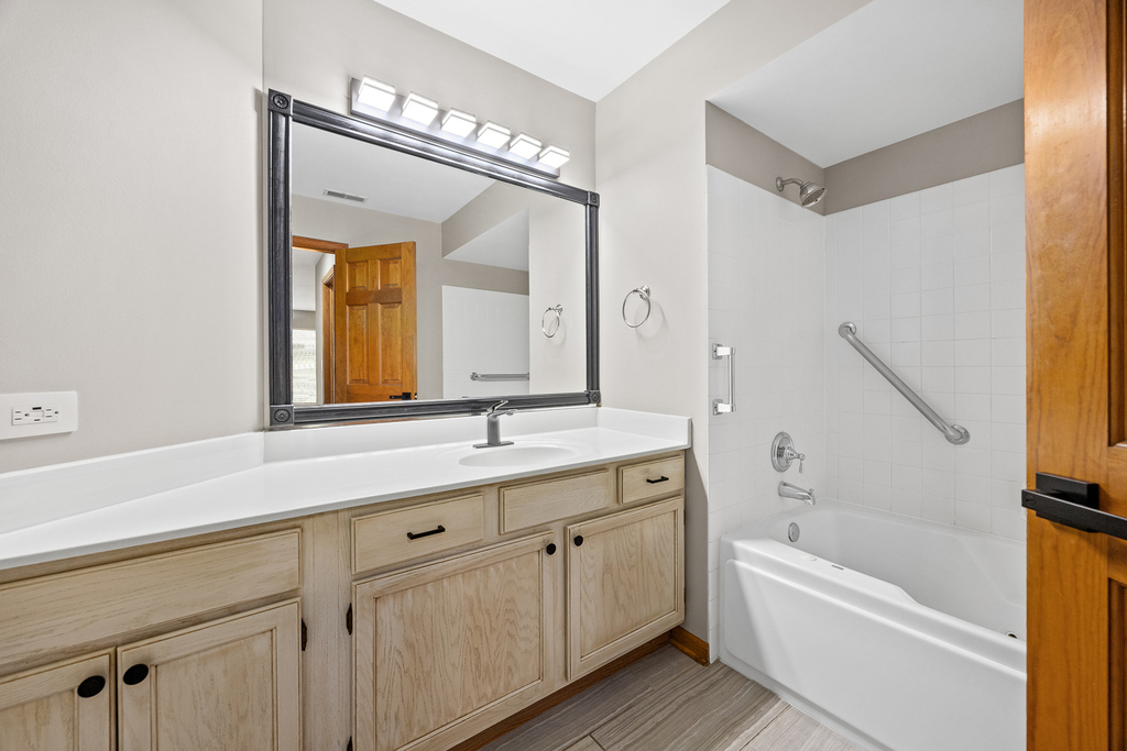 5s560 Paxton Drive - Photo 17