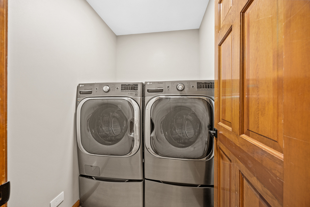 5s560 Paxton Drive - Photo 13