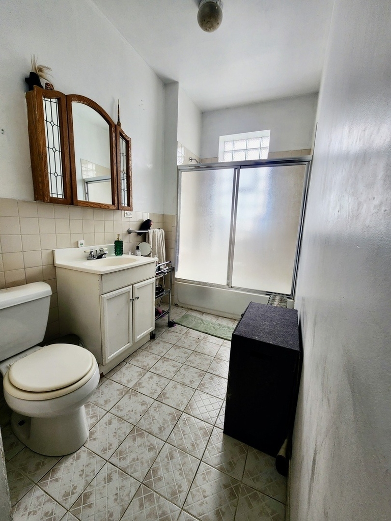 2218 N Saint Louis Avenue - Photo 8