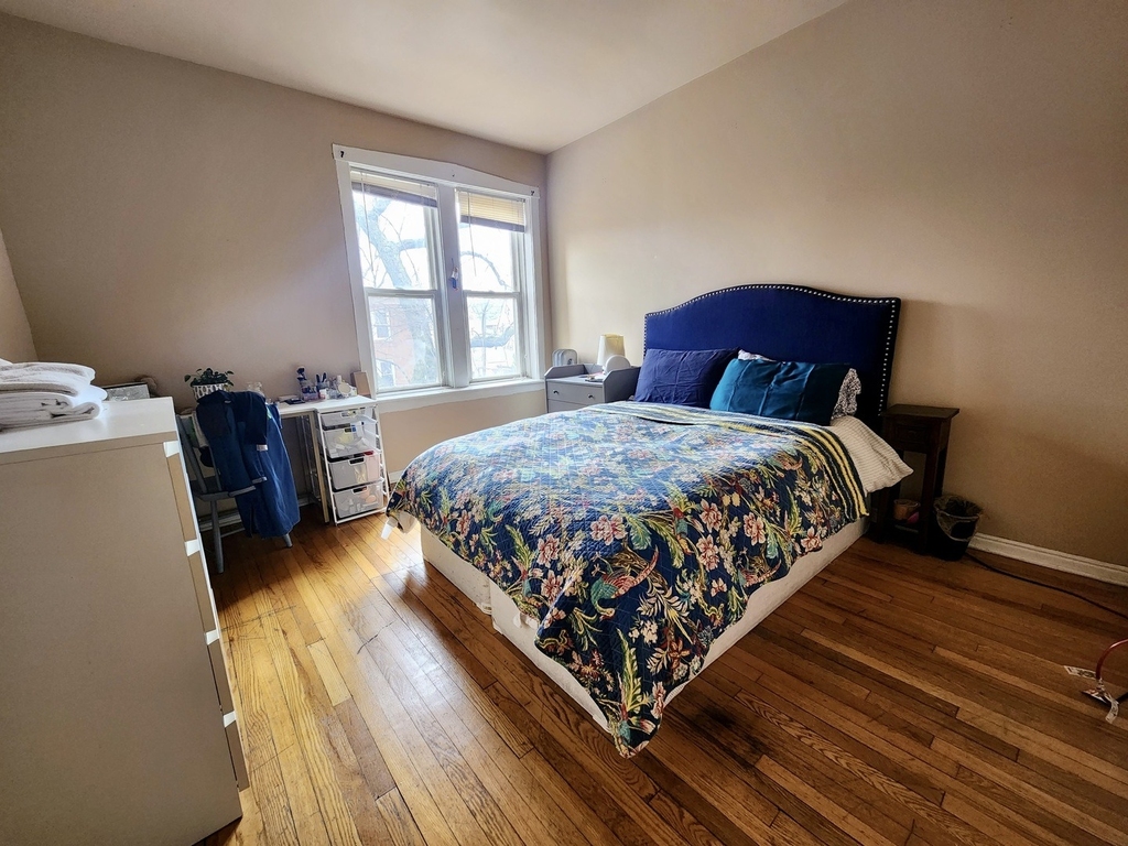 2218 N Saint Louis Avenue - Photo 6