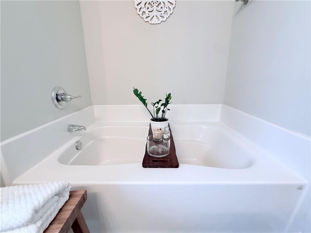 138 Livingston Court - Photo 15