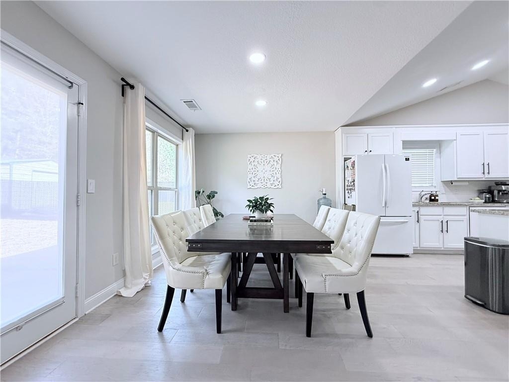 138 Livingston Court - Photo 10