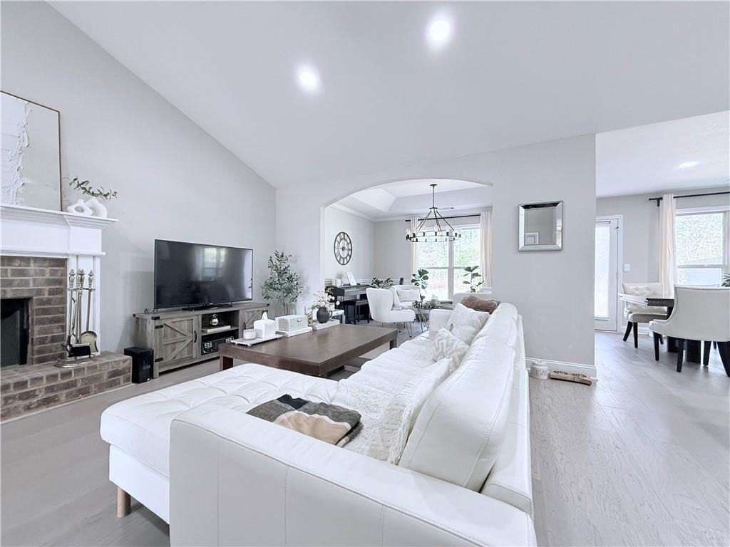 138 Livingston Court - Photo 5