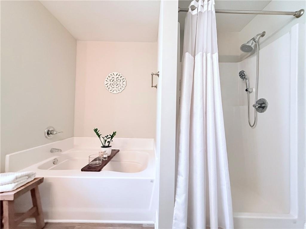 138 Livingston Court - Photo 14