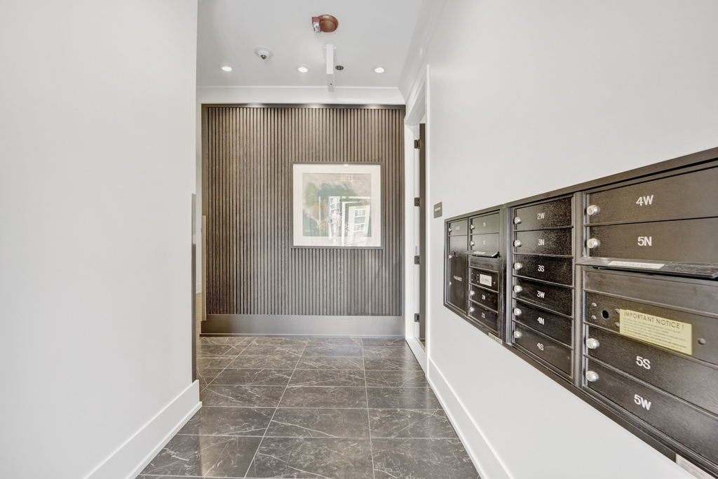 4920 N Lincoln Avenue - Photo 27