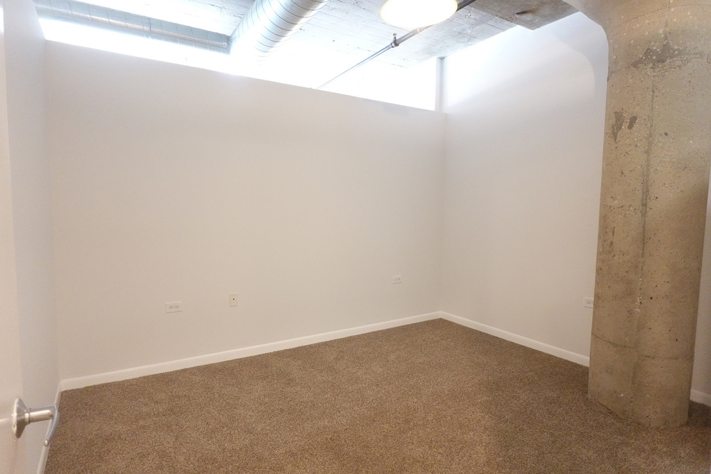 1550 S Blue Island Avenue - Photo 20