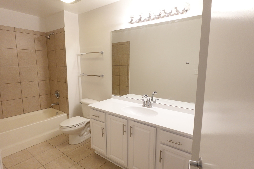 1550 S Blue Island Avenue - Photo 17