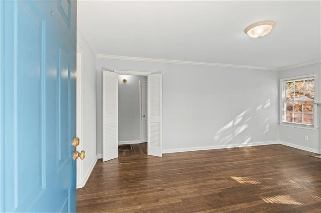 449 10th Street Nw - Photo 3