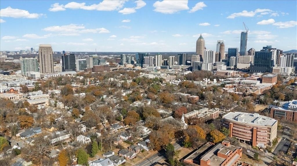 449 10th Street Nw - Photo 31