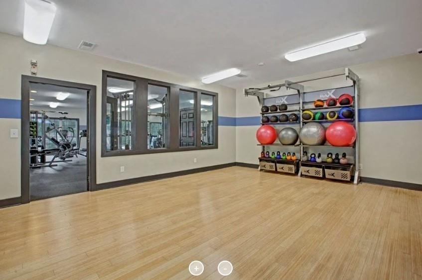 7150 W Peachtree Dunwoody Road - Photo 28