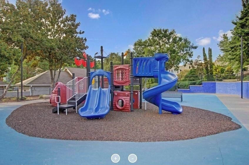 7150 W Peachtree Dunwoody Road - Photo 34